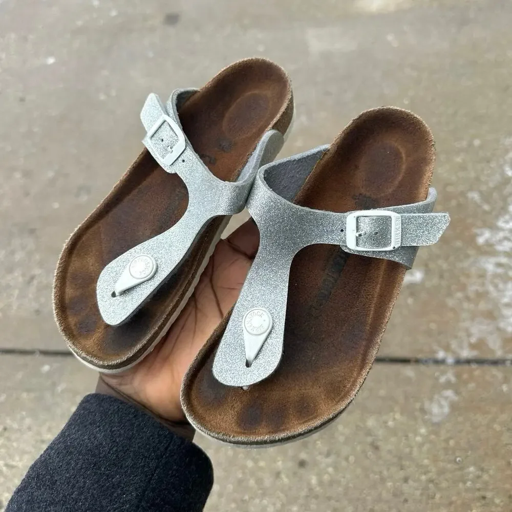 Birkenstock Gizeh Silver Metallic Thong Sandals Birk Size 33 US Size 2‎ Kids